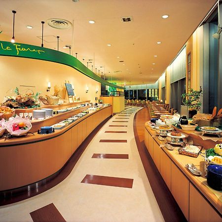Hotel Green Tower Makuhari Chiba Exterior photo