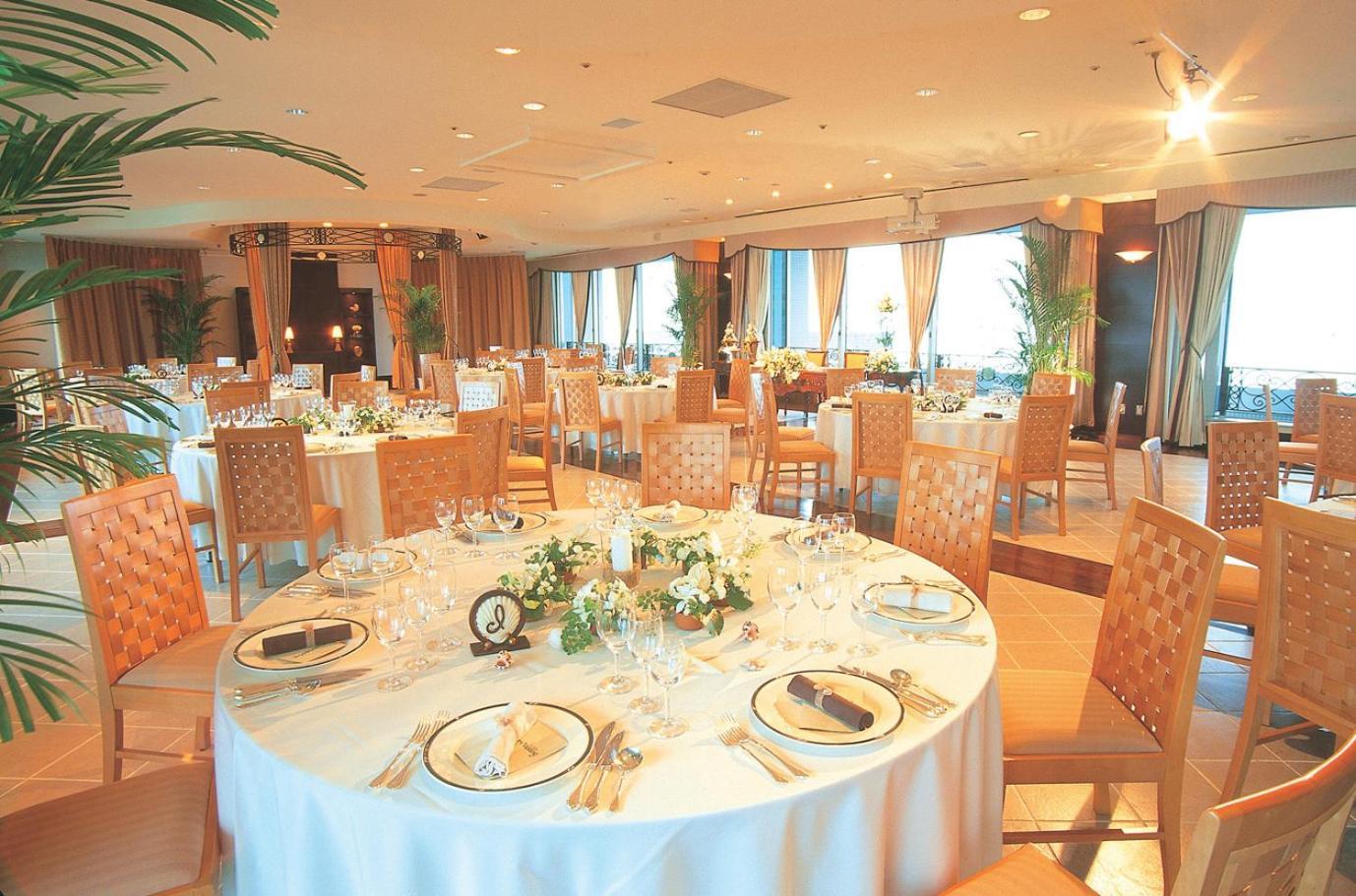 Hotel Green Tower Makuhari Chiba Exterior photo